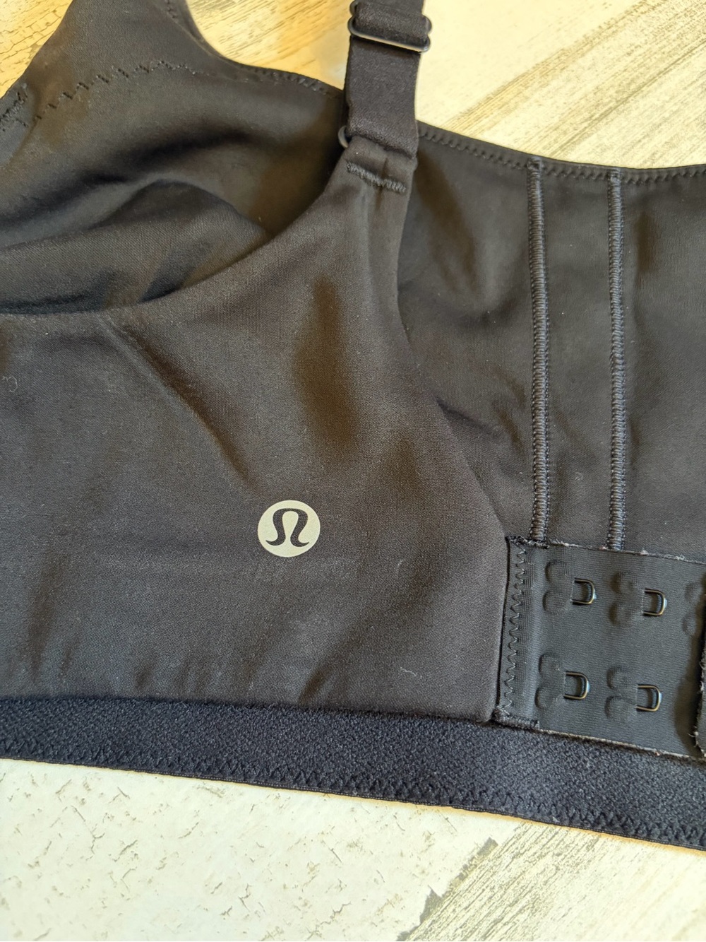 Lululemon bra - Picture 3 of 4